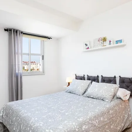 El Medano Yellow Sand: Downtown, Beach And Sun Apartamento *