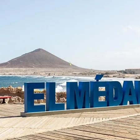 El Medano Yellow Sand: Downtown, Beach And Sun * Granadilla De Abona